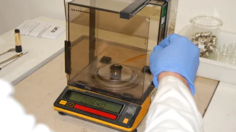 Aditivos laboratorio central calidad holcim