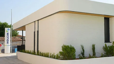 Oficina Torres de la Alameda Holcim España