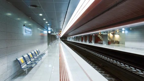 Ventajas del hormigón con fibra frente al mallazo tradicional en una estación de metro