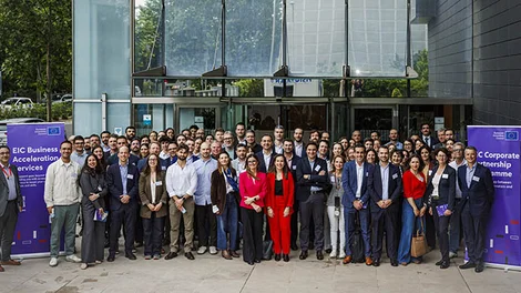 Participantes del Multi-Corporate Day de All4Zero y EIC con representantes de Holcim España