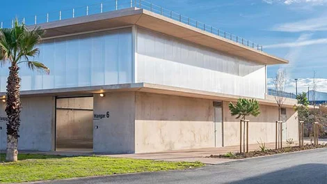 Evaluación técnica de fachadas de hormigón: paso previo al diagnóstico de grietas estructurales.