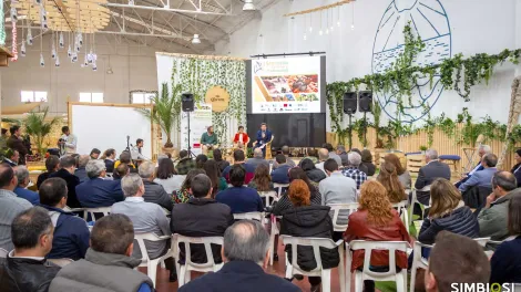 Sala son asistentes al primer Seminario canteras y biodiversidad Holcim