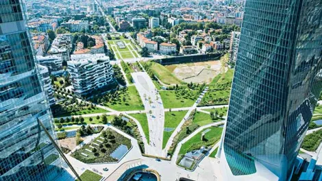 Urbanismo sostenible con rascacielos modernos, amplias zonas verdes y espacios peatonales integrados en un entorno urbano de alta densidad y arquitectura contemporánea.