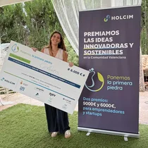 Entrega de Segundo Premio Ponemos la Primera Piedra Holcim a Celentis