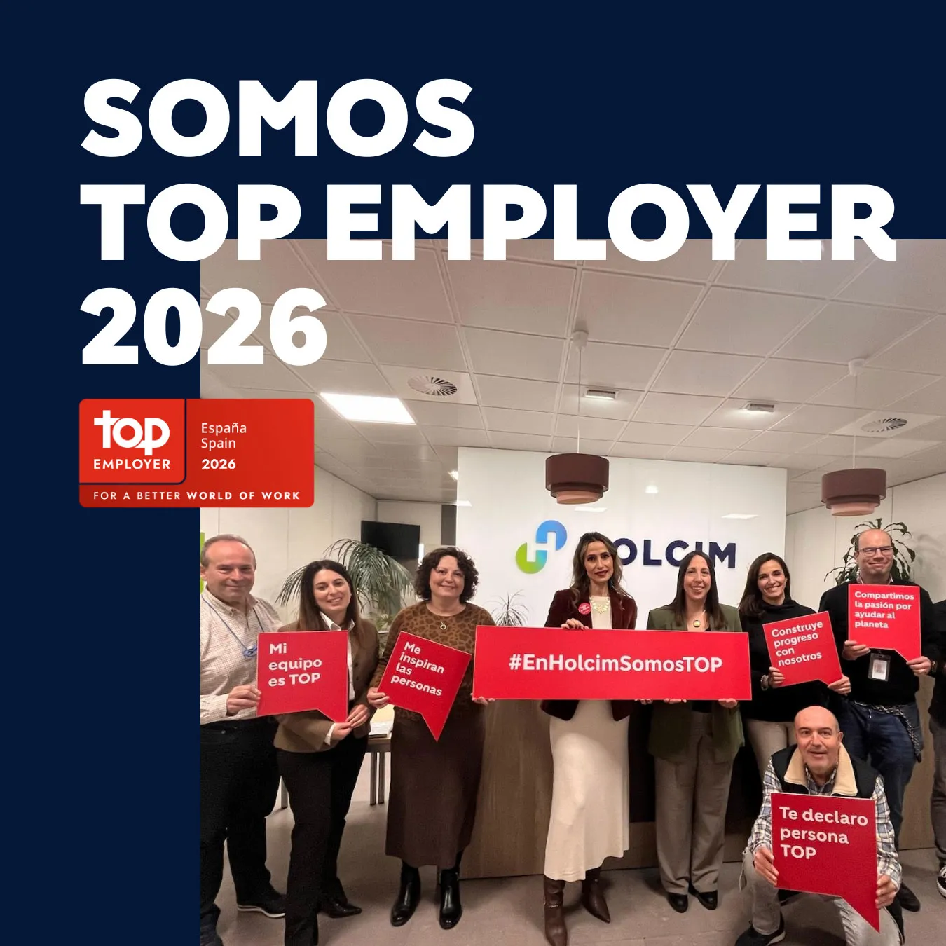 Equipo holcim celebrando topemployer 2026