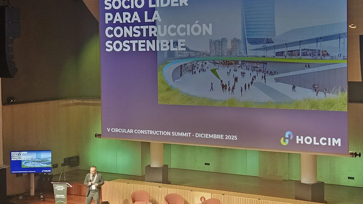  Presentación de Holcim como socio para la construcción sostenible en V Foro de Construcción sostenible