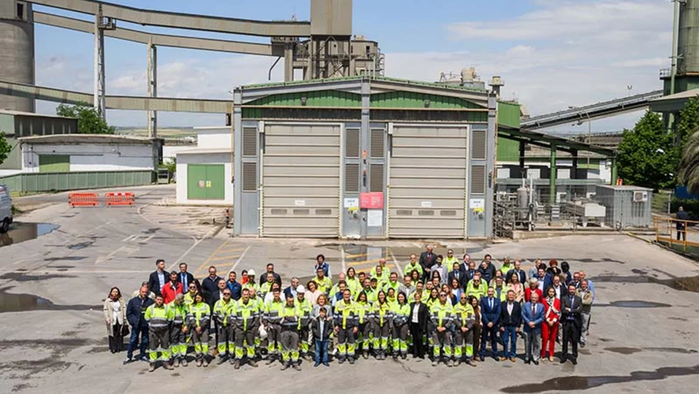 Foto de grupo en la fábrica de Holcim en Villaluenga de la Sagra