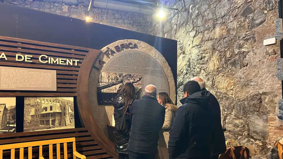 Museo en antigua fábrica de cemento Asland