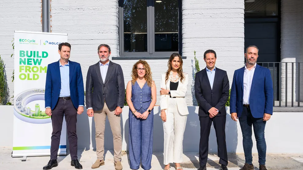 Holcim oficina Torres de la Alameda